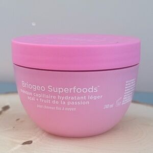 Briogeo Superfoods Acai + Passionfruit Hair Mask - Pink